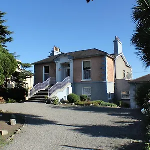 The Marilyn Mansion Guest house